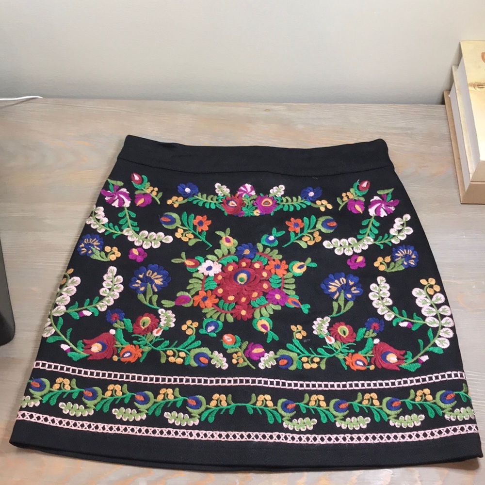 ♥️Her Entire Name Says Grace♥️…Women’s S…Bright Embroidered Mini Skirt